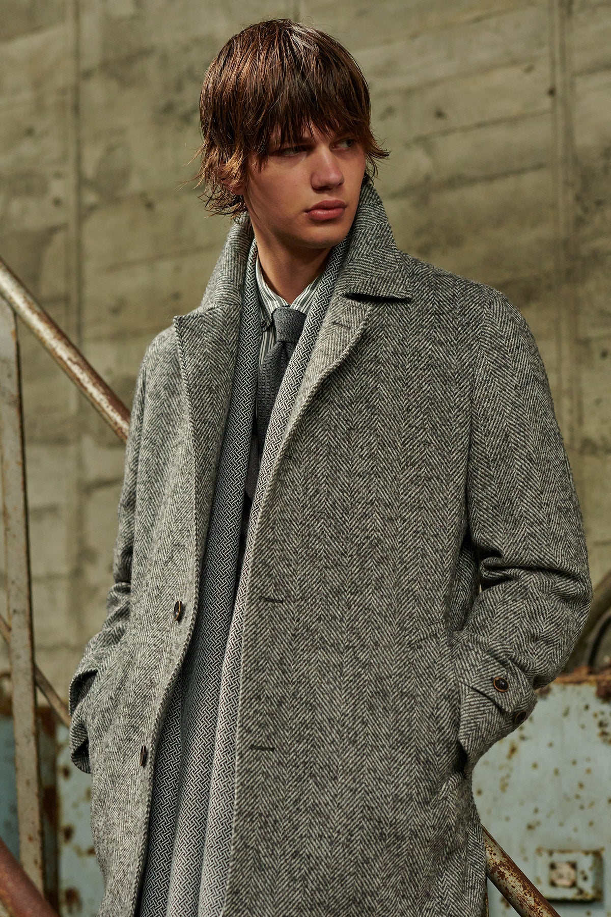 25AW アブード04